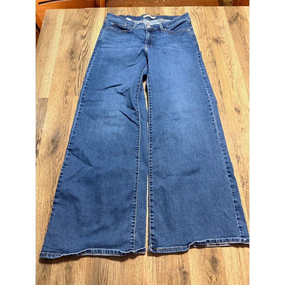 Levi 318 Jeans Womens Size 32 Blue Denim Shaping Wide Leg Mid Rise Stretch